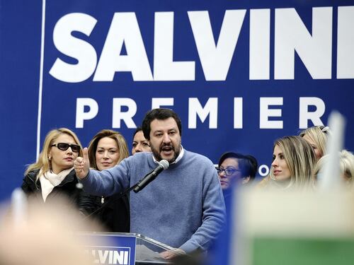 Ius soli, la svolta di Salvini: "Gli immigrati regolari sono italiani"
