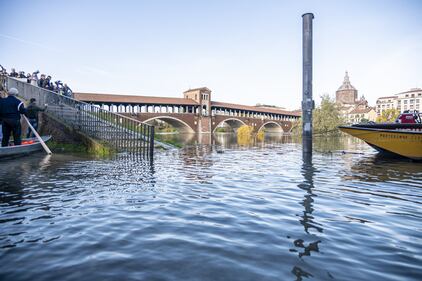 Il Ticino esonda a Pavia 6