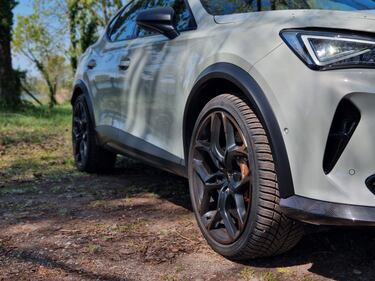 Cupra Formentor VZ5 Taiga Grey - La Prova  6