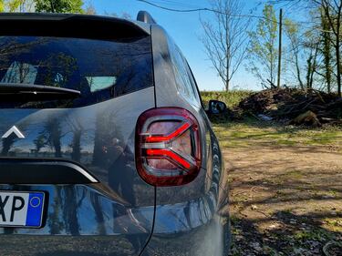 Dacia Duster Journey 2023, guarda le foto 14