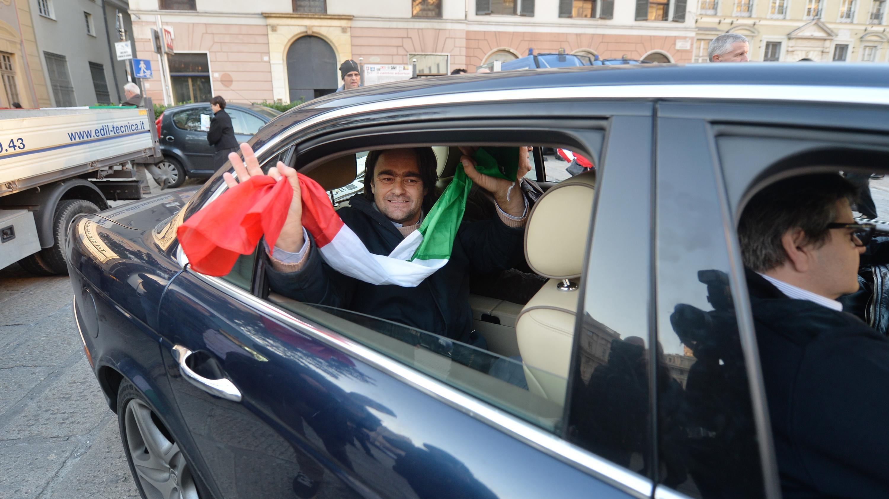 La Jaguar del leader dei Forconi? Pignorata