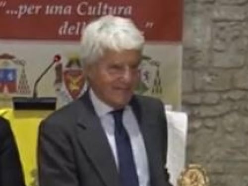 Donna soggiogata e abusata. Condannato lo psichiatra vip