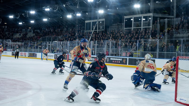 Hockey, Innsbruck rovina la prima casalinga di Milano