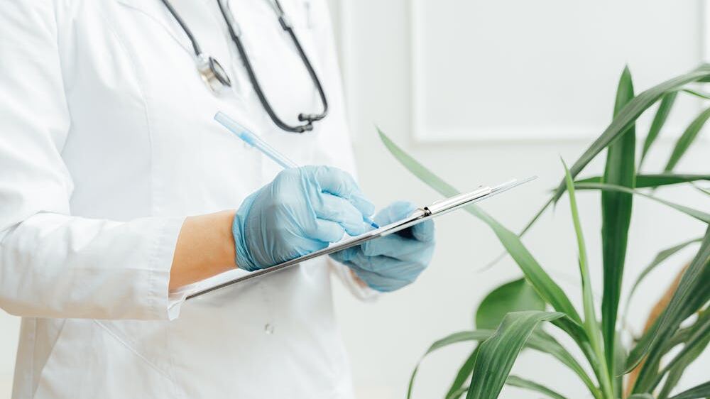 La pillola anti-Covid arriva in farmacia: ecco come funziona