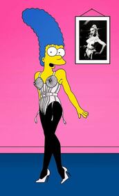 Marge Simpson ripercorre la storia della moda 9