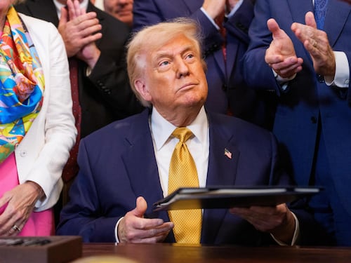 Trump: "Dazi contro l'Ue al 15-20% anche in caso di accordo"