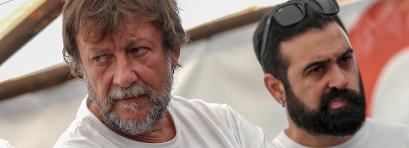 “Noi battiamo bandiera tedesca”. La sfida di Casarini al governo sui migranti