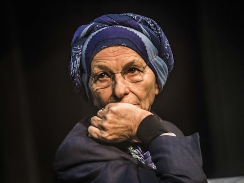 La Bonino in ospedale per una crisi respiratoria. I medici: grave ma vigile