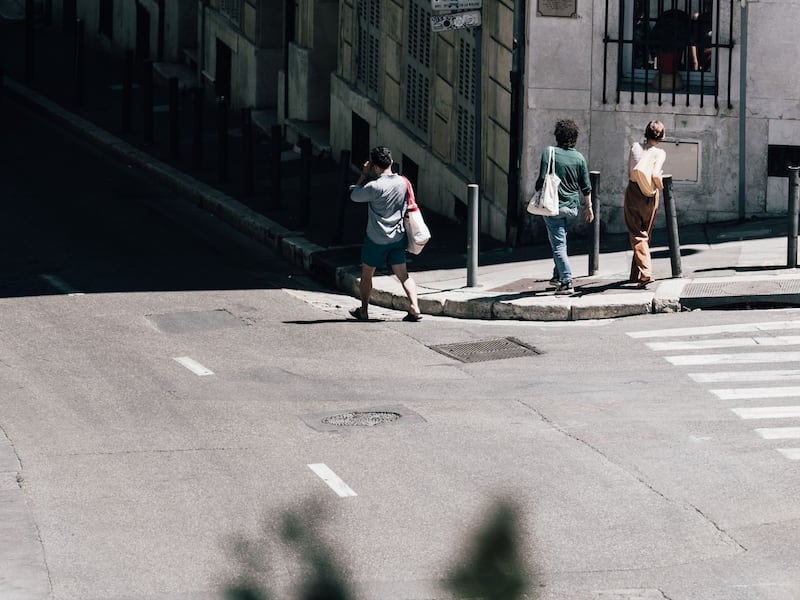 Codice della strada, stretta anche sui pedoni: gli errori costeranno carissimo