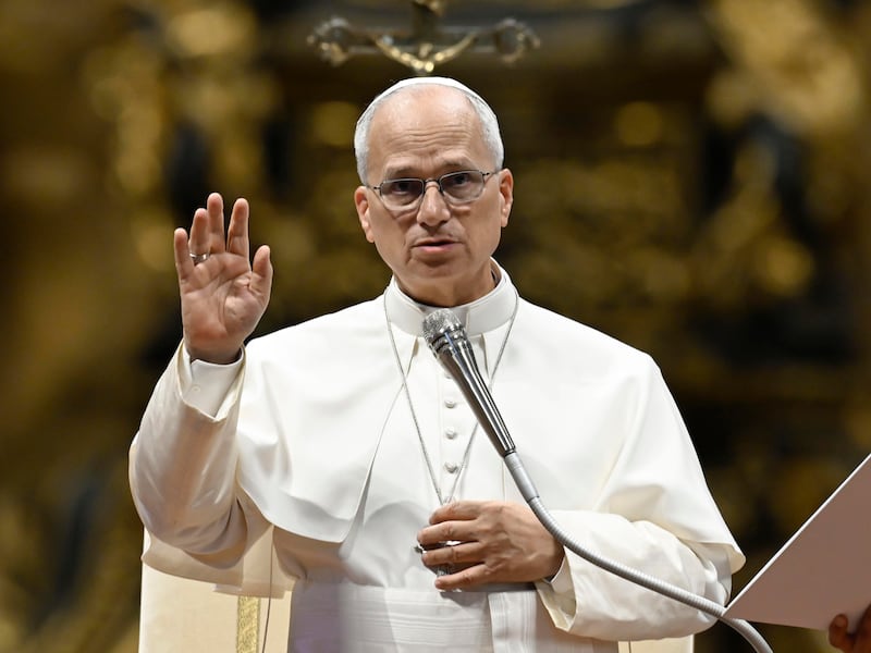 Monito di Leone: “Basta abusi sulla liturgia”