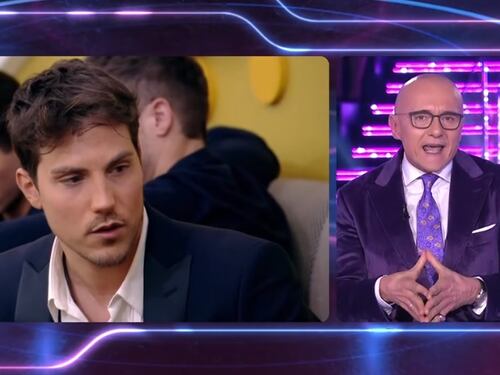 "Di mer...". Al GfVip volano insulti, Signorini sbotta in diretta