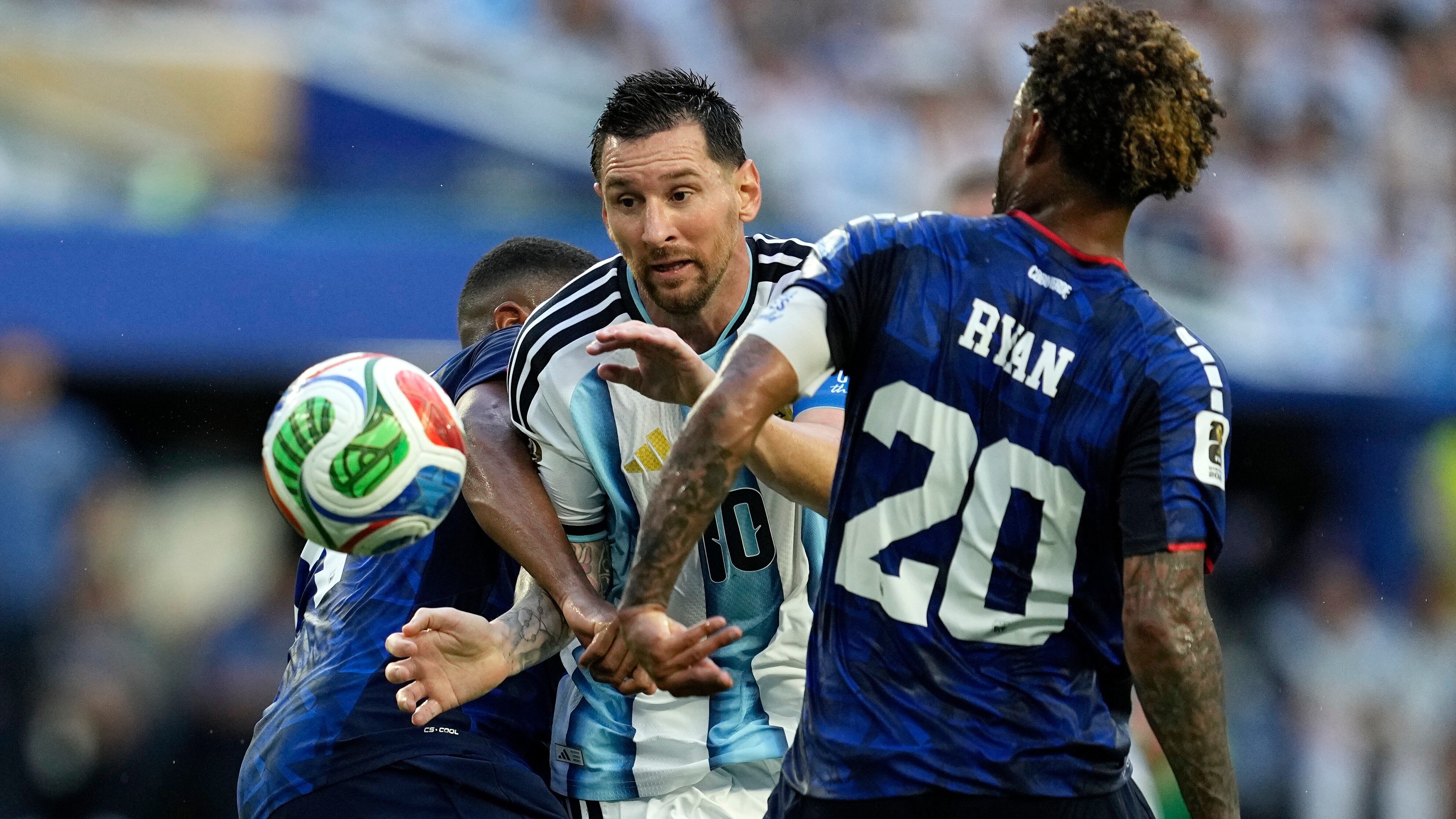 Se il calcio parla fra inglesismi e spagnolismi
