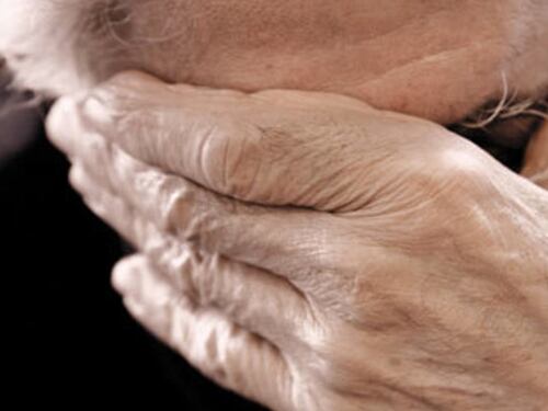 Parlare bene due lingue riduce i rischi di Alzheimer