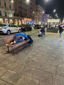 Degrado nel quartiere dello shopping milanese 3
