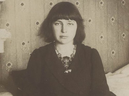 La "rinascita" di Cvetaeva, Emily Dickinson del XXI secolo