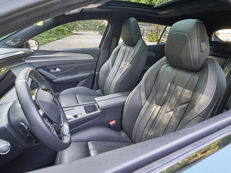 Peugeot 408, le 10 cose da sapere
