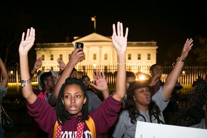 Agente non incriminato: proteste in tutta l'America 5