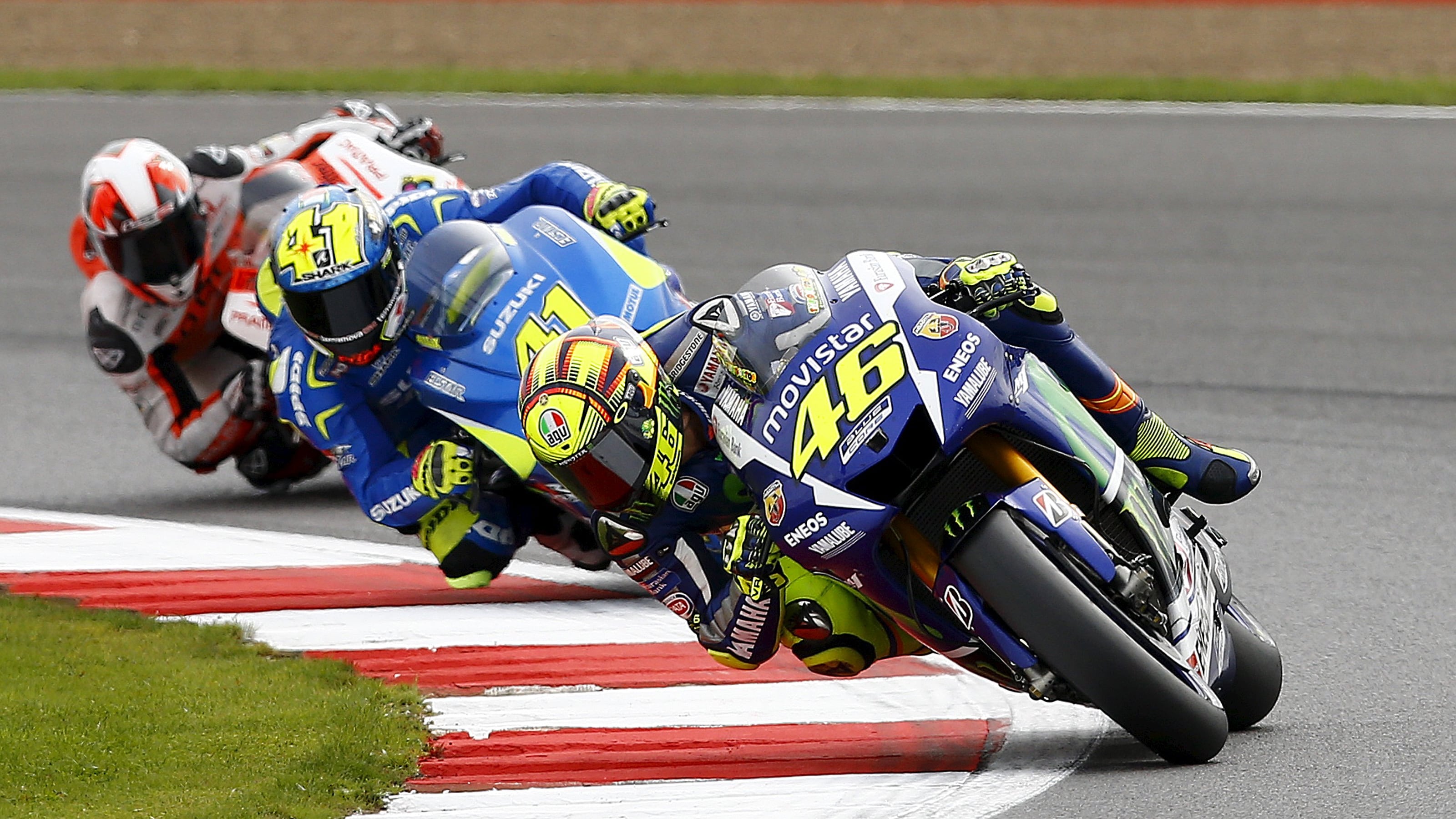 Rossi corre in difesa "Qui sono il più lento"