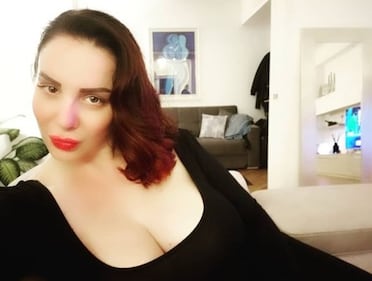 Francesca Giuliano, la super-maggiorata di "Avanti un Altro" 9