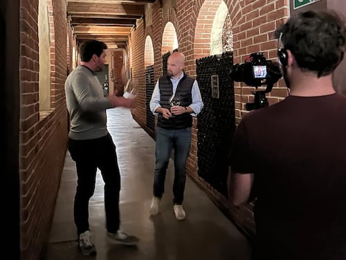 Sur Lies, il vodcast che racconta il futuro del vino italiano