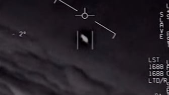 New York, tornano gli Ufo: avvistati da 14 persone oggetti non identificati