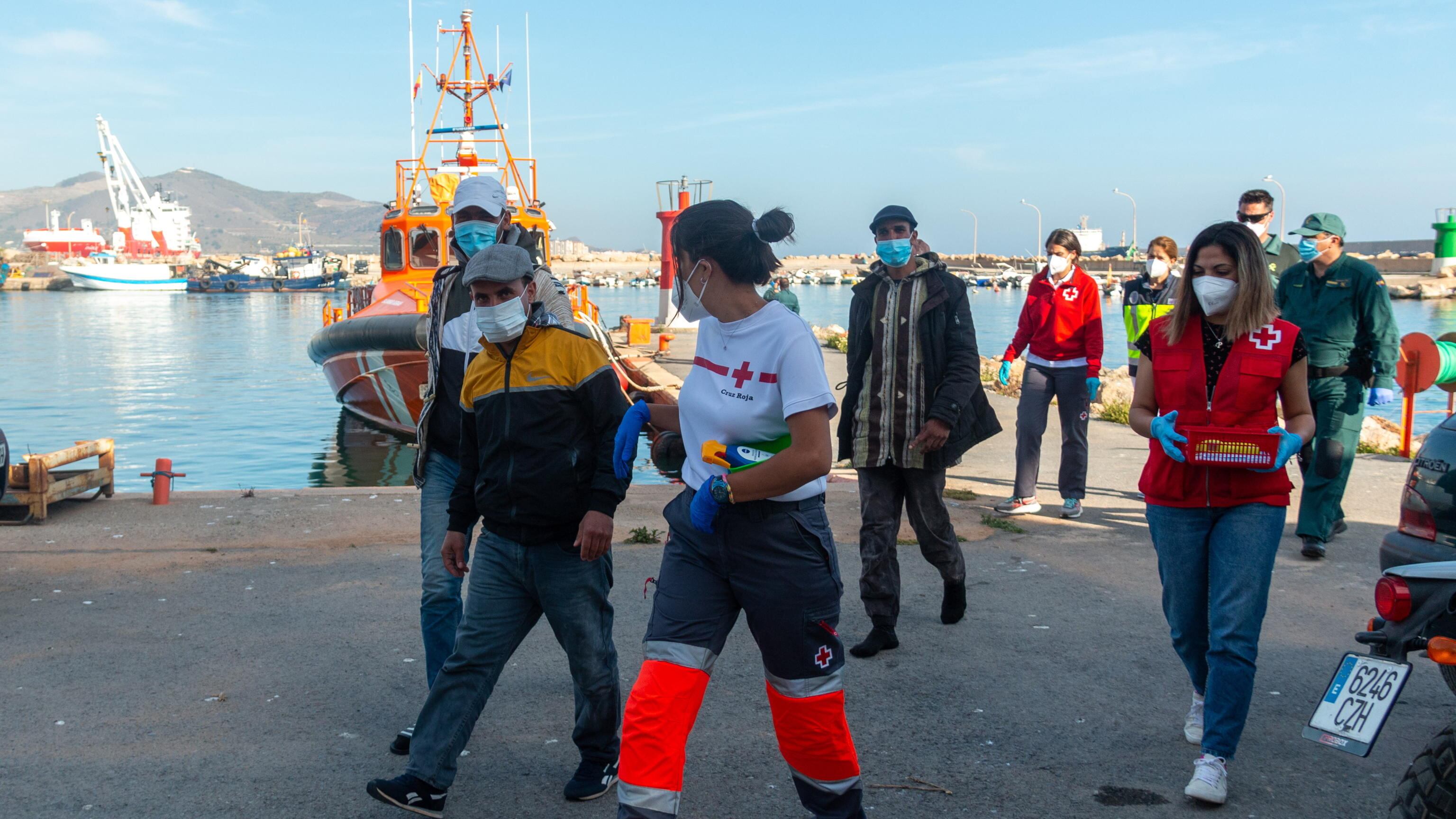 L'invasione silenziosa. Nel 2022 già sbarcato il 28% di migranti in più