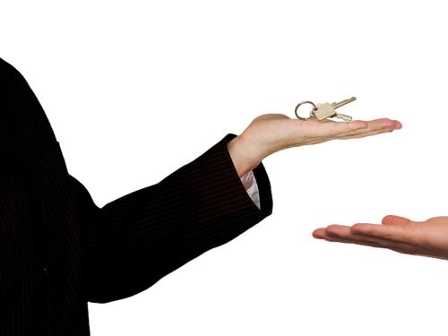 Affitti brevi, come guadagnare e pagare le tasse con Air BnB