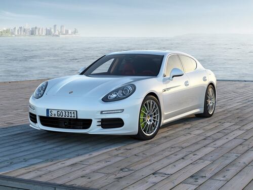 Nuova Porsche Panamera