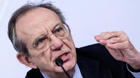 Padoan ostenta ottimismo: niente manovra correttiva
