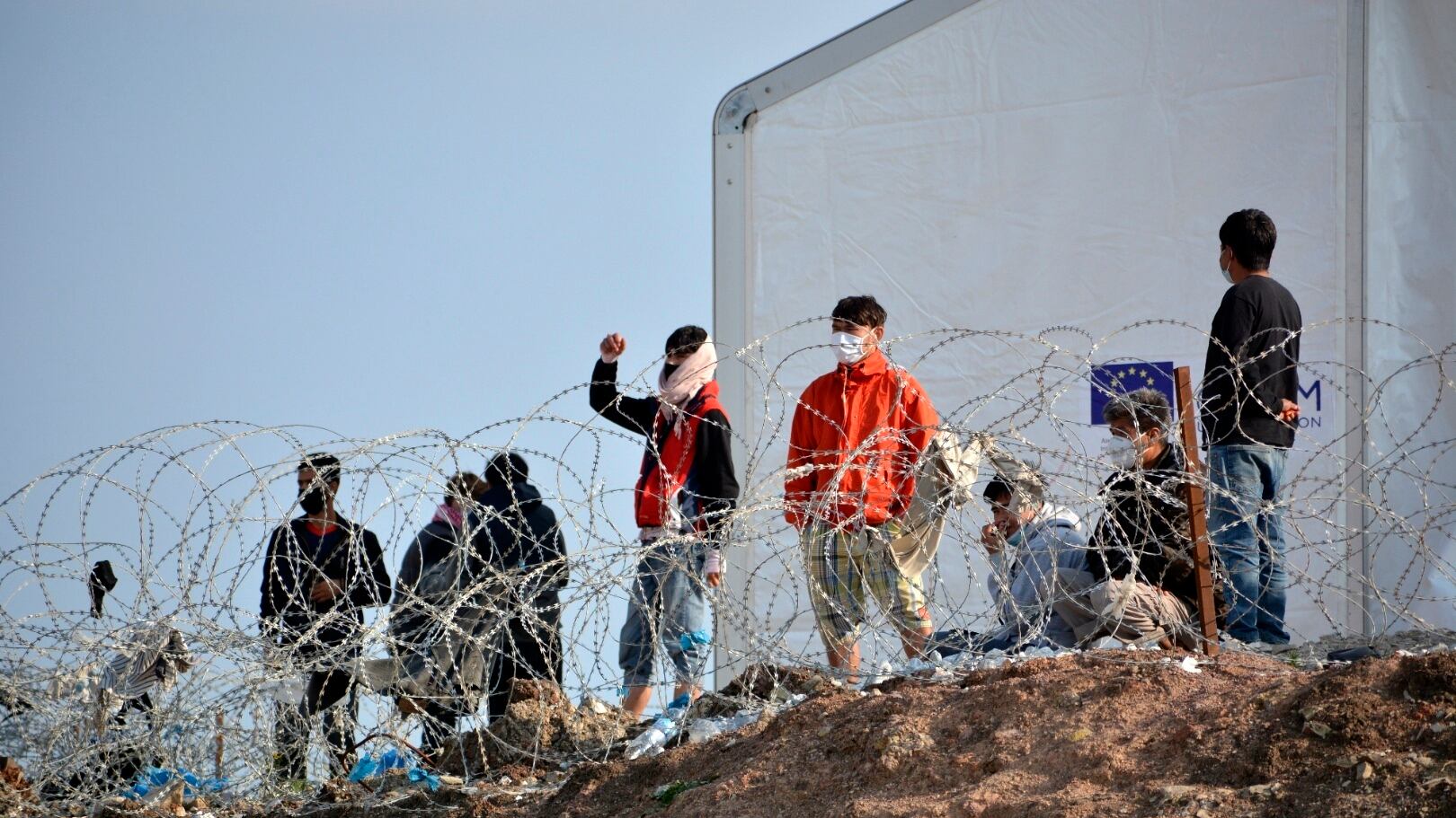 Proseguono gli sbarchi a Lampedusa, più di 450 i nuovi arrivati nelle ultime ore