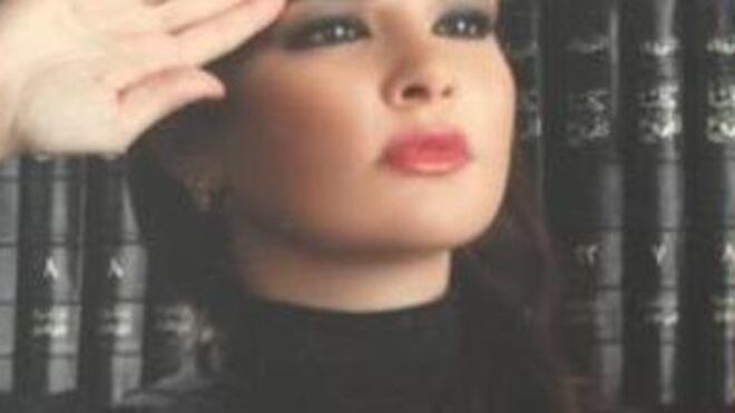 L'ex Miss di bellezza diventa hacker: "Combatto l'Isis come attivista sul web"
