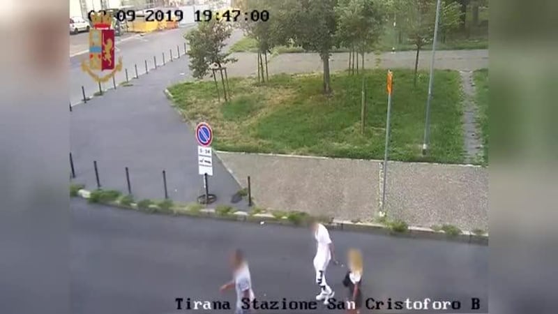 Milano, arrestato l'aggressore di piazza Tirana 6