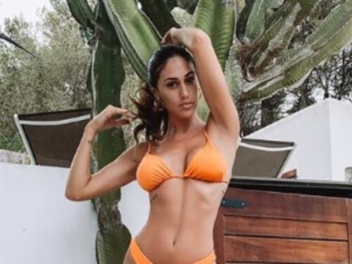 "Oggi vi presento il mio fotografo". Ecco chi si cela dietro le foto bollenti di Cecilia Rodriguez