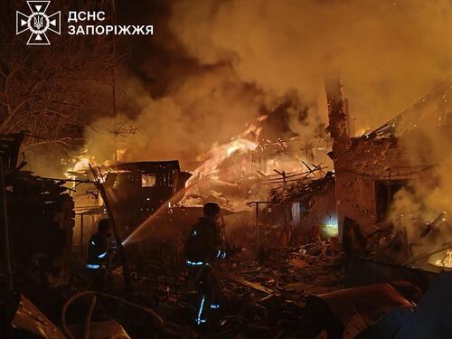 Attacco russo alle ferrovie. E Lavrov minaccia l'Ue: "Le sue truppe in Ucraina sarebbero obbiettivo legittimo"