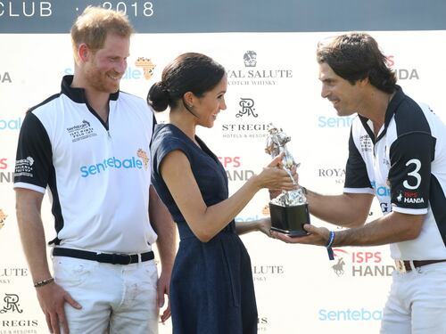 Meghan Markle e il Principe Harry alla partita di polo: foto