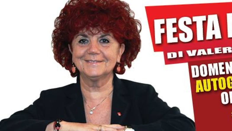 "Festa di laurea di Valeria Fedeli" L'evento che social che irride la ministra