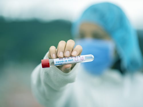 Long Covid, quali sono i sintomi che persistono dopo la guarigione