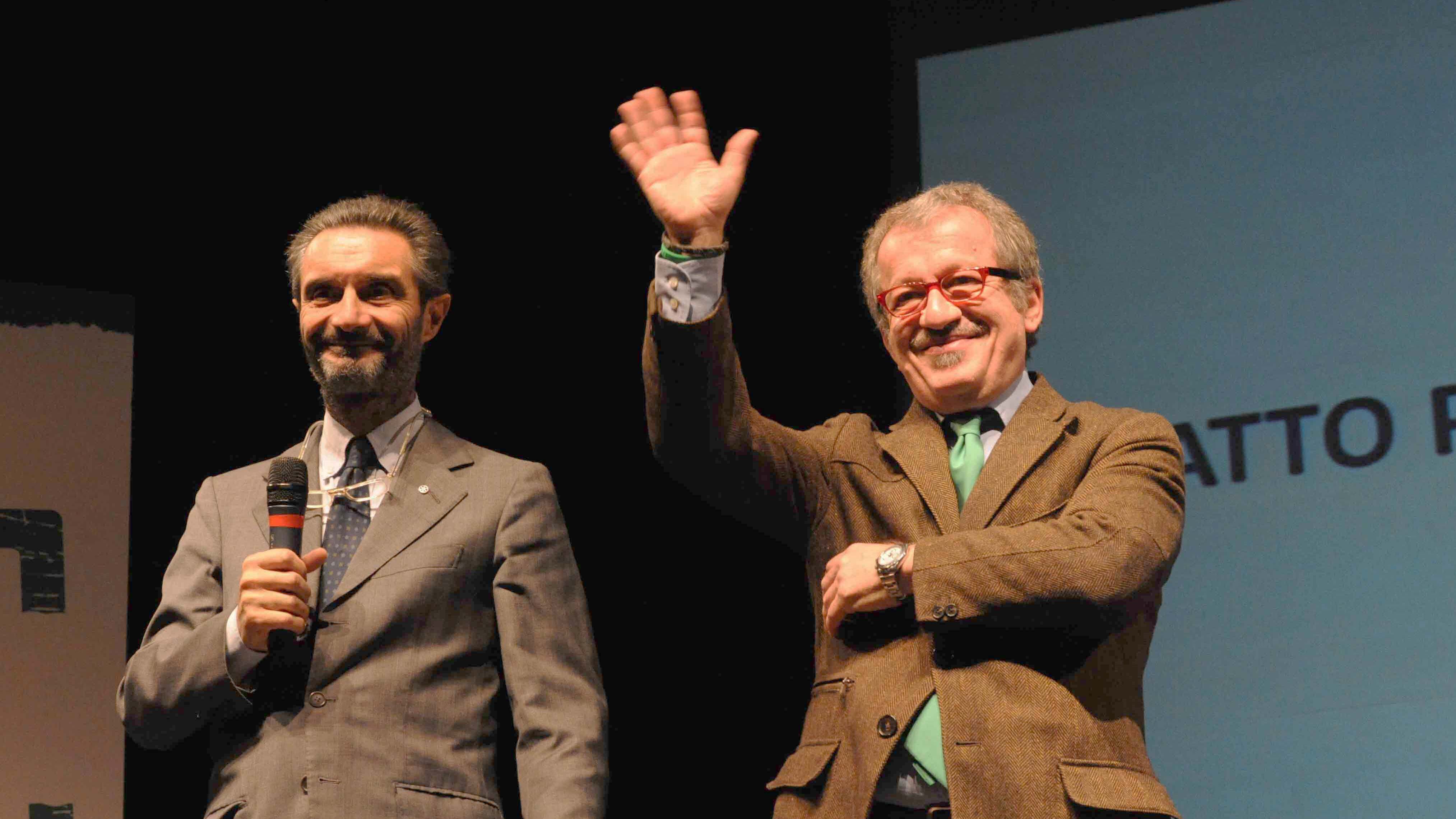 Maroni passa il testimone: "Dopo di me Fontana. Per Gori non c'è partita"