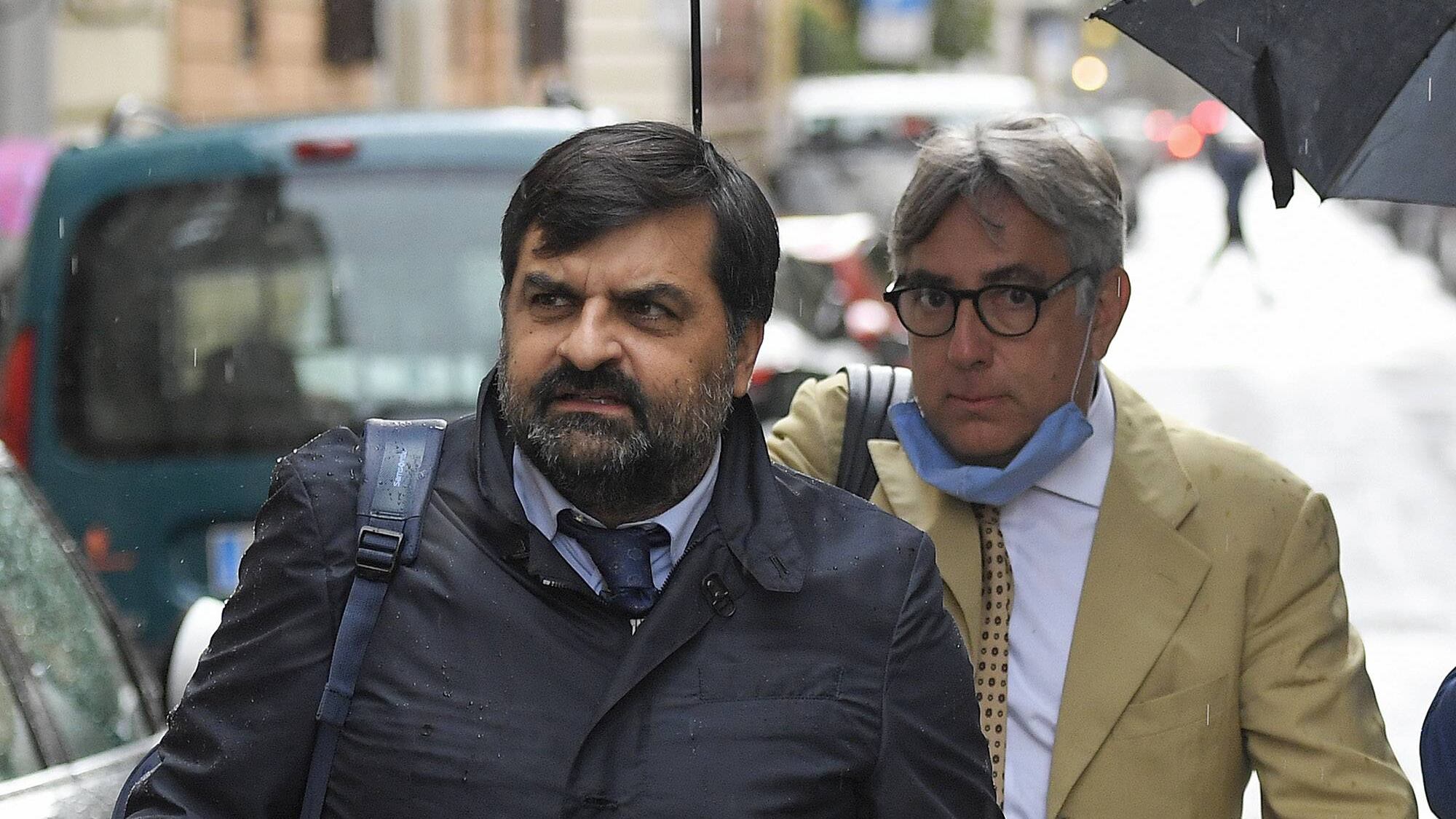 Italiani senza fiducia: toghe non indipendenti