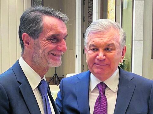 Fontana in Uzbekistan per firmare accordi su tecnologia e turismo