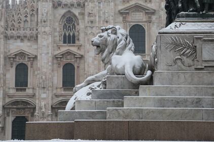 La neve imbianca Milano 13