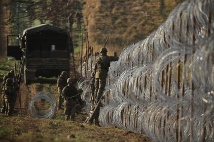 La Polonia ha iniziato la costruzione di una barriera lungo i confini con Kaliningrad 8