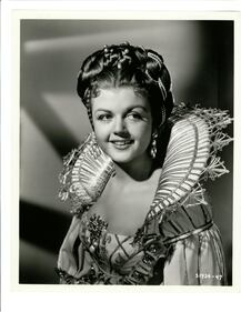 La vita pubblica di Angela Lansbury 1