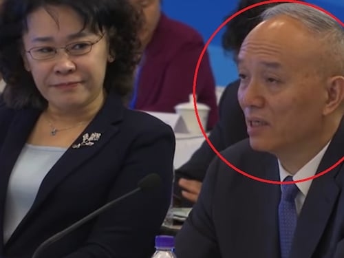 “Il secondo uomo più potente della Cina”: chi è il braccio destro di Xi