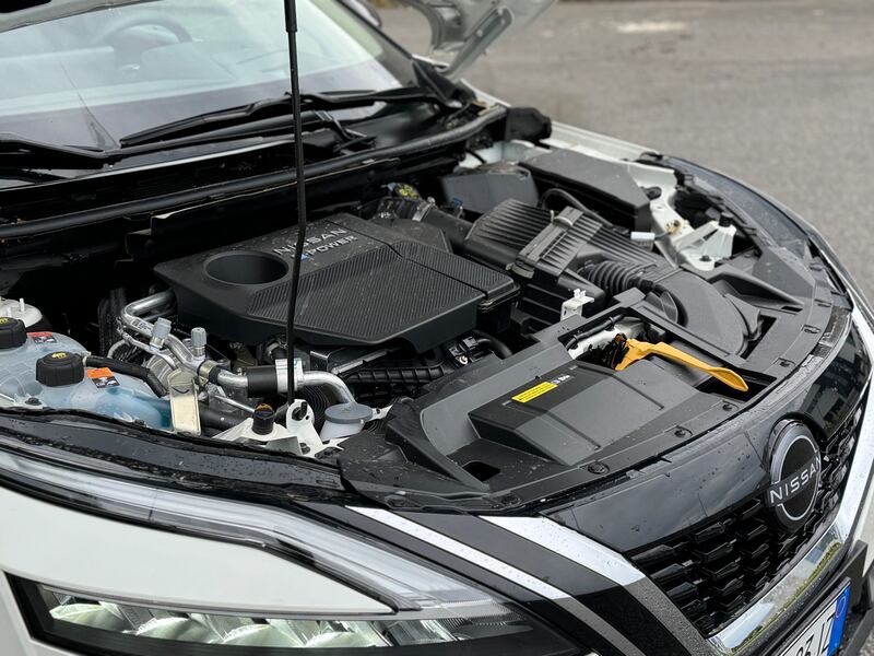 Nissan Qashqai e-Power: guarda la gallery del SUV ibrido che funziona in elettrico 16