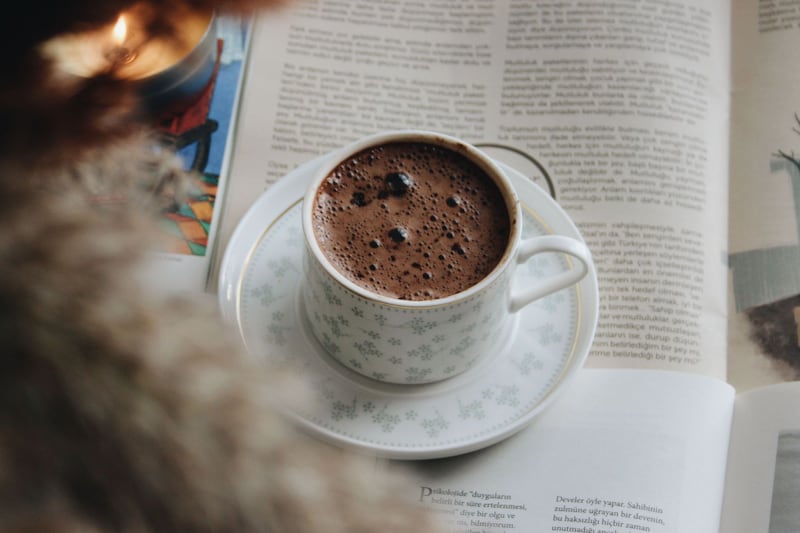 Caffè espresso e cacao amaro alleati contro le occhiaie. Lo dice la scienza
