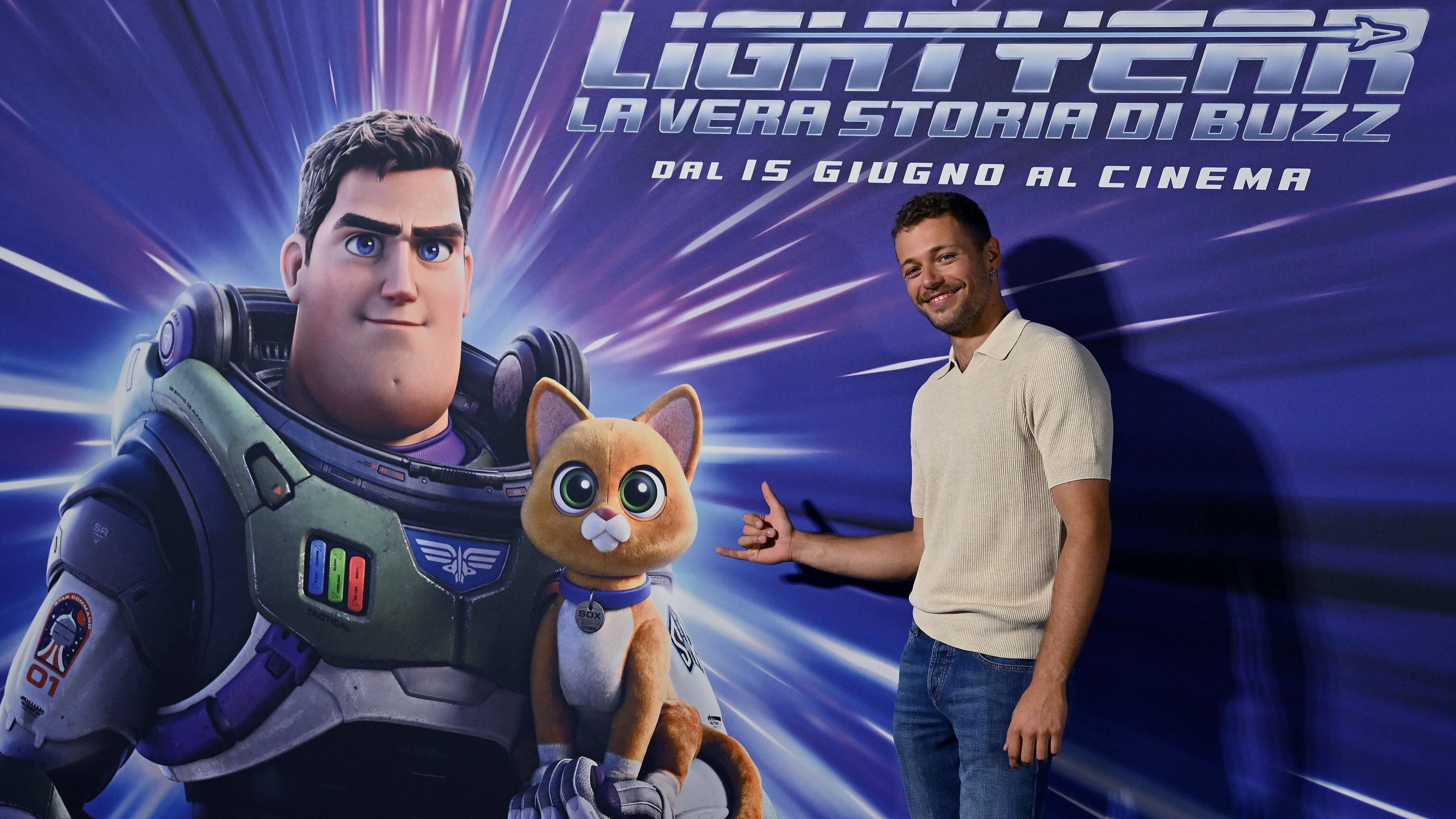 Disney lancia Buzz Lightyear, primo cartone con bacio gay