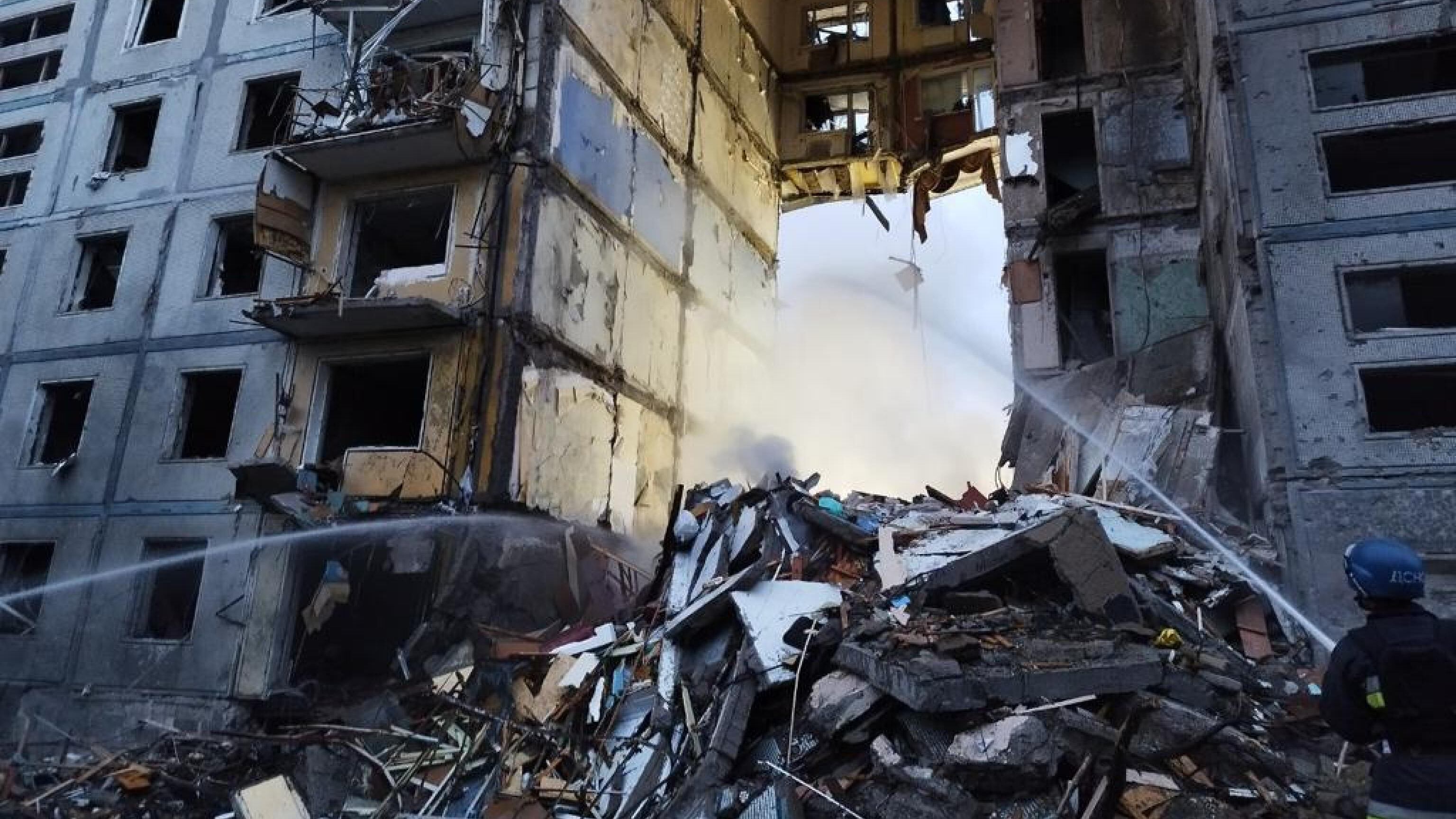 Scatta la rappresaglia russa: bombardamenti anche su Kiev