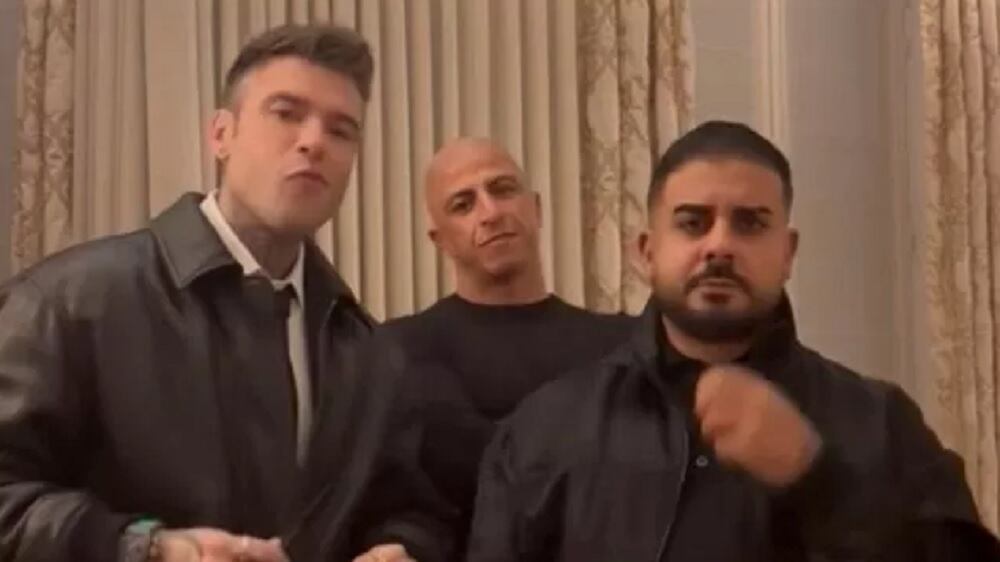 Vicenda tifo, chiesta la revoca dell'Ambrogino a Fedez