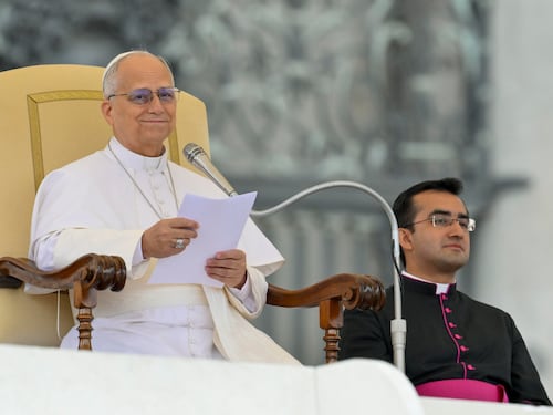 Il crollo del Papa sui social: gli account "Pontifex" perdono 12mila iscritti in un giorno